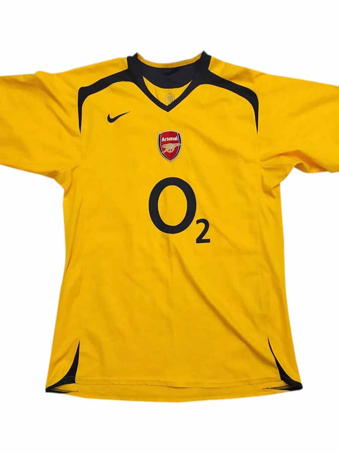 Arsenal-Away-Retro-Jersey-2005-2006-Season.jpg